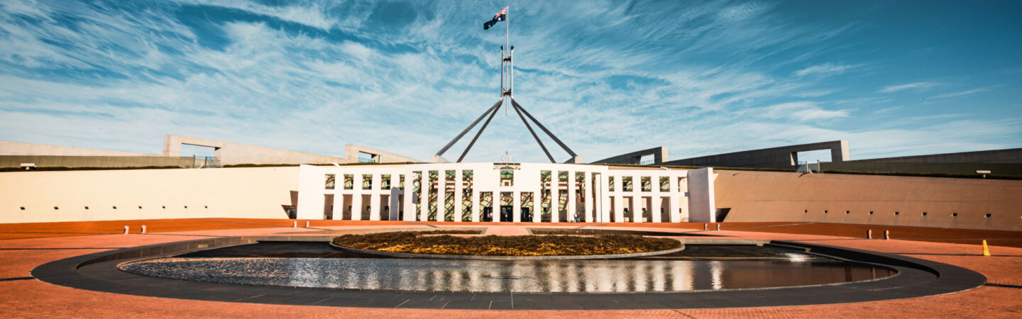 25 WEBART014 Federal Budget Insight Web