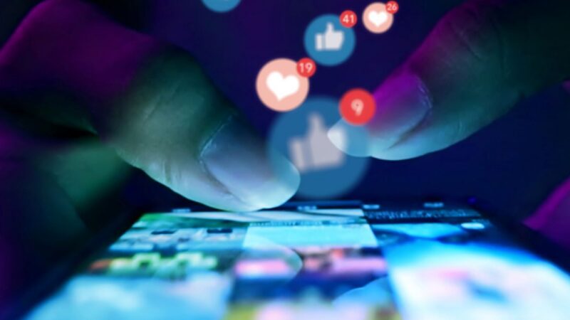 Article Social media use in Australia to be restricted to over 16s